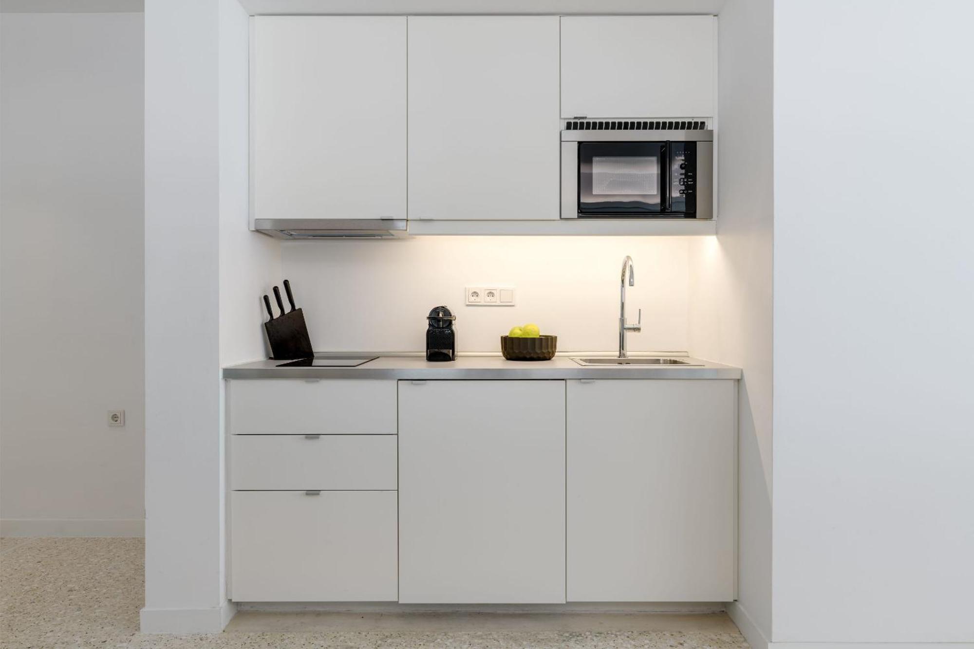 Momo Suites, Acropolis By Aura Homes Атина Стая снимка