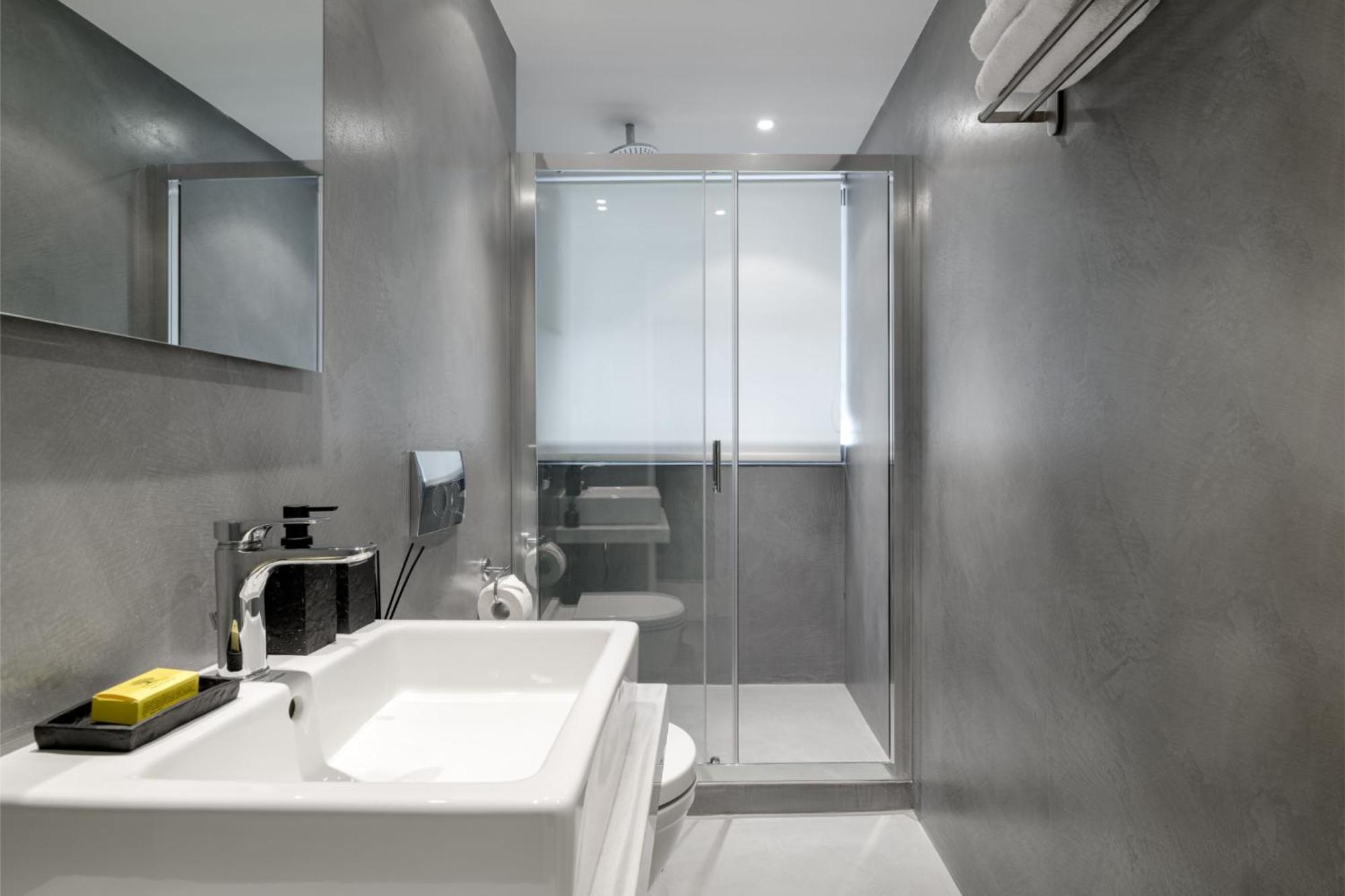 Momo Suites, Acropolis By Aura Homes Атина Екстериор снимка